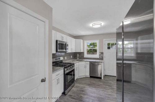 1322 River Ave, Point Pleasant Beach NJ 08742-4331 exterior