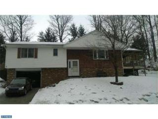 31 Beech St, Primrose, PA 17901-8506