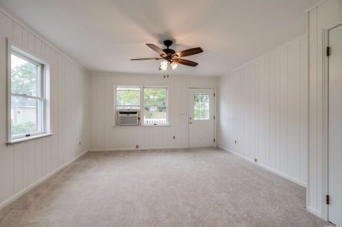 134 12 St, Huntington Station NY 11746-2521 exterior