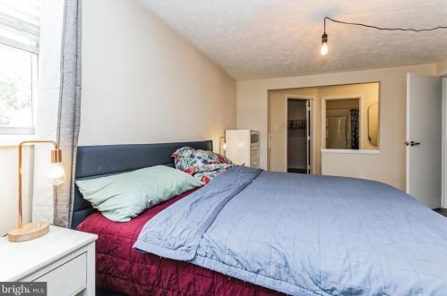 1233 Windmill Ln, Silver Spring MD  20905-6055 exterior