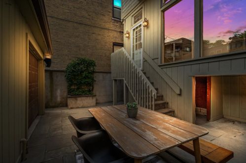 1447 Flournoy St, Chicago IL 60612-3308 exterior