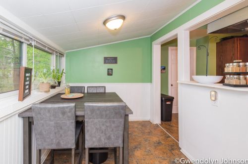 1321 Whiting St, Wyoming MI  49509-1052 exterior