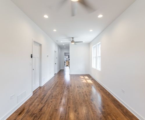 5551 Menard Ave, Chicago IL  60630-1221 exterior