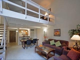 4444 Pine Blvd, Saint Louis MO  63108-2356 exterior