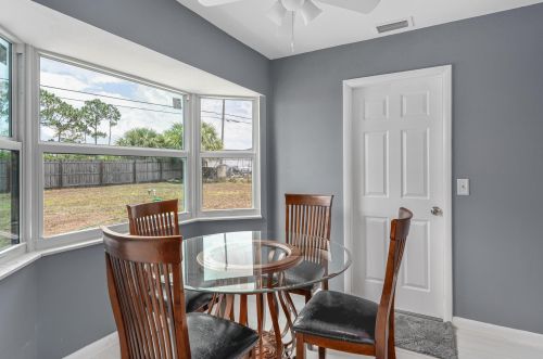 440 Ryder Rd, Fort Pierce FL  34953-6003 exterior