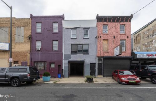 2320 2nd St, Philadelphia PA 19133-3303 exterior