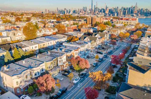 222 Shippen St, Union City NJ 07086-5643 exterior