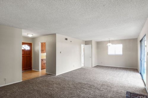 7140 Nixon Dr, Riverside CA 92504-3926 exterior