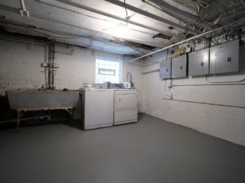 6636 Washtenaw Ave, Chicago IL 60629-1718 exterior