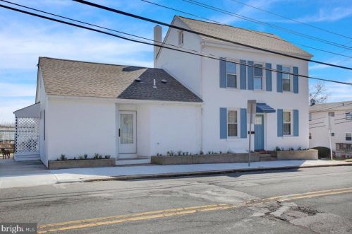 900 Glasgow St, Pottstown PA  19464-6323 exterior