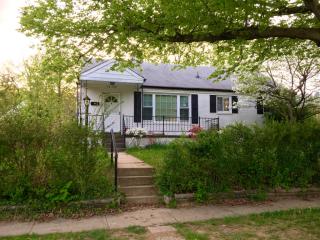 10702 Douglas Ave, Silver Spring MD  20902-4704 exterior