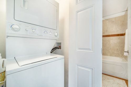 3514 Hamlin Ave, Chicago IL  60618-5018 exterior