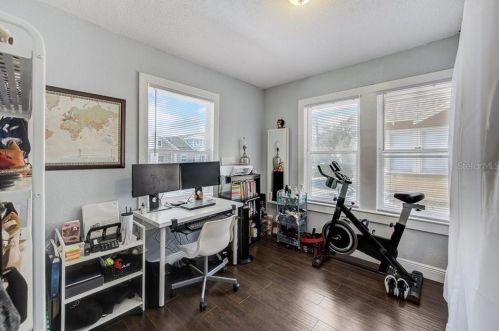 309 Crest Ave, Tampa FL 33614-6709 exterior