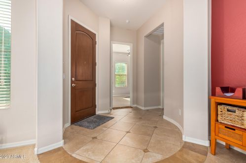 1461 Carriage Ln, Chandler AZ 85224-1103 exterior