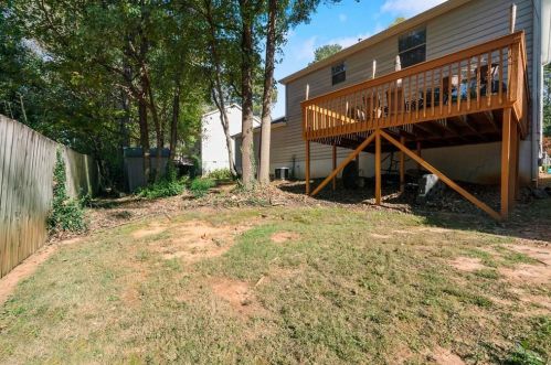 3500 Castlehill Ct, Tucker GA 30084 exterior