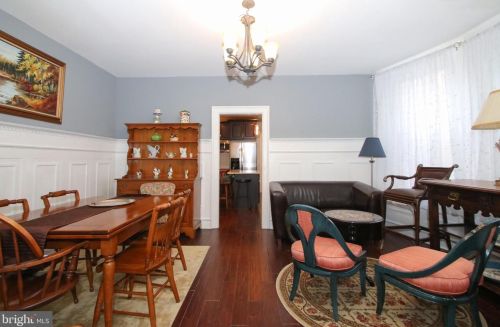 5121 Hazel Ave, Philadelphia PA 19143-1512 exterior