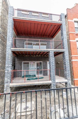 1634 Cermak Rd, Chicago IL 60623-2902 exterior