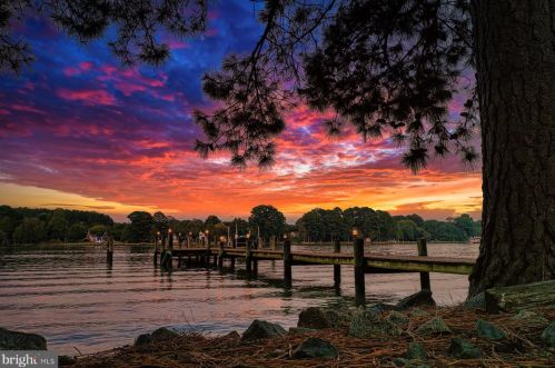 6975 Pea Nck Rd, Saint Michaels MD 21663-2716 exterior