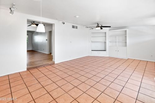 7025 22 Dr, Phoenix AZ 85023-2101 exterior