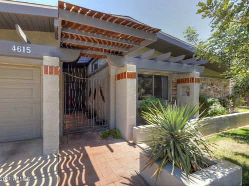 4615 43rd St, Phoenix AZ 85032-3323 exterior