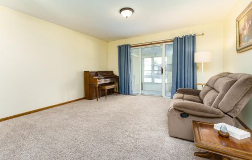 5190 Grn Mdw Rd, Kalamazoo MI 49009-1262 exterior