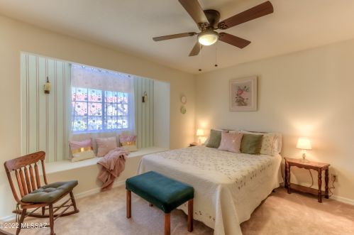 10950 Broadstone Dr, Tucson AZ  85737-8919 exterior