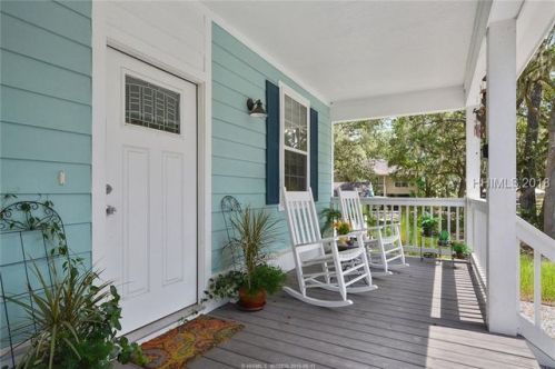 31 Fairfax St, Bluffton, SC 29910-8205