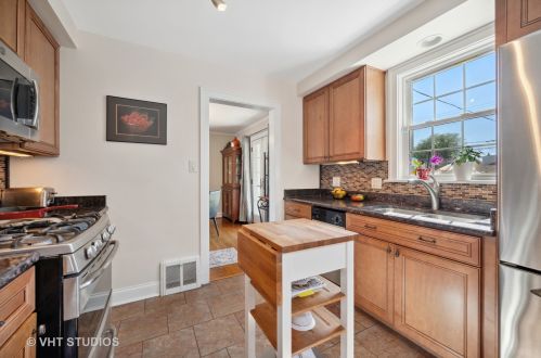 3254 Nottingham Ave, Chicago IL 60634-3612 exterior