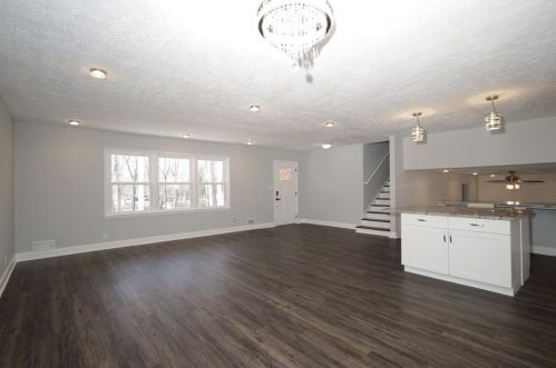 3220 Rockview Dr, Lithonia GA  30038-3030 exterior