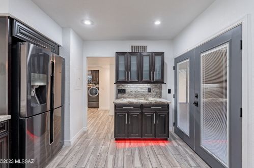 9814 1st St, Tucson AZ  85748-1950 exterior