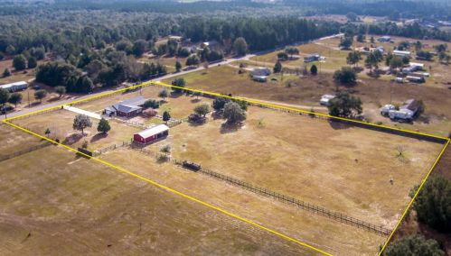 4805 Douglas Dr, Milton FL 32583-9321 exterior