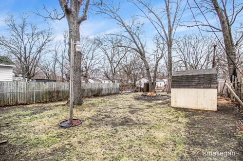 2114 Jarman St, Meskegon MI  49444-1243 exterior