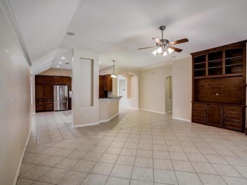 4520 Eagle Feather Dr, Austin TX 78735-6466 exterior