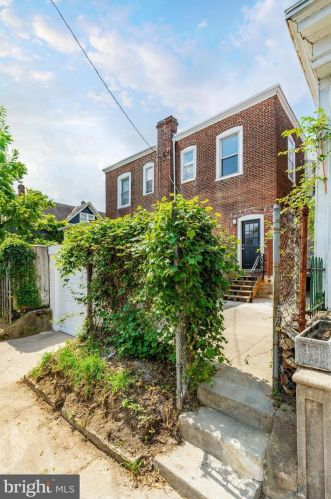 5132 12 St, Philadelphia PA 19123-1103 exterior