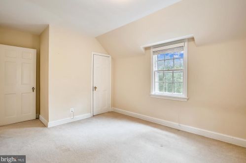 312 Alexandria Ave, Alexandria VA 22301-3036 exterior