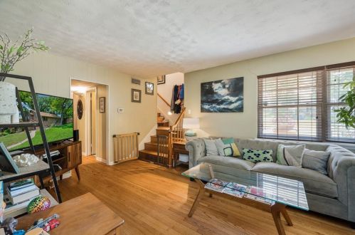 7735 Deer Trail Dr, Dallas, TX 75238-4105