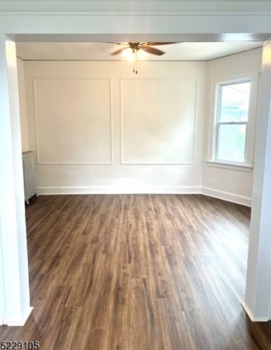 61 Wainwright St, Newark NJ  07112-1333 exterior