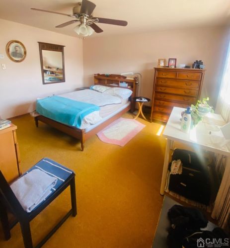 355 Ashley St, Perth Amboy NJ 08861-2047 exterior