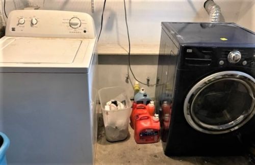 2333 Hoyne Ave, Chicago IL 60643-1816 exterior