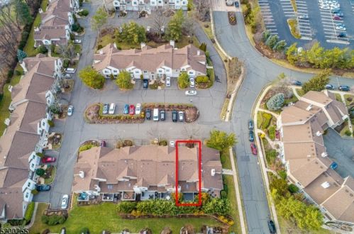 502 Park Pl, Springfield NJ  07081-3504 exterior