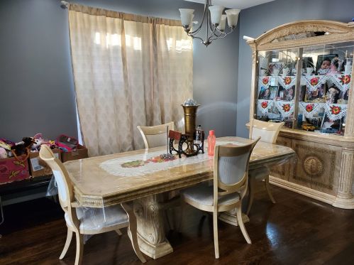 7222 Marshfield Ave, Chicago IL 60636-3809 exterior