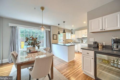 746 New Holland Ave, Lancaster PA 17602-2137 exterior