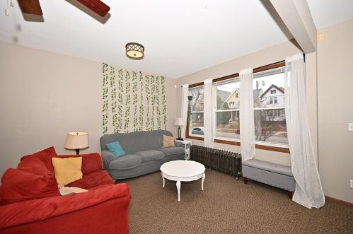 3269 Bartlett Ave, Milwaukee WI  53211-3022 exterior