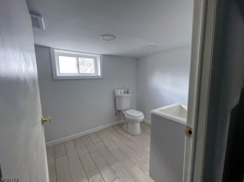 112 Trento St, Iselin NJ  08830-1465 exterior