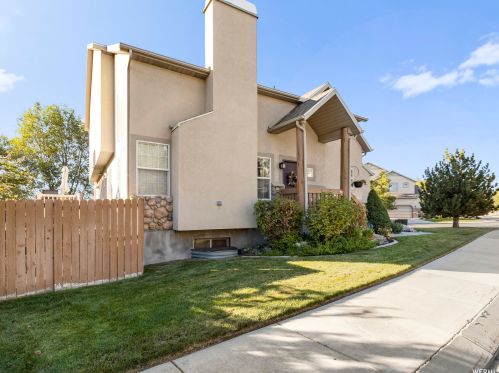 9450 Meckailee Cv, Sandy UT 84070 exterior