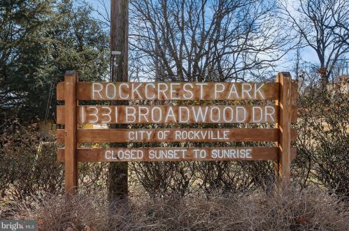 4216 Landgreen St, Rockville MD 20853-2731 exterior