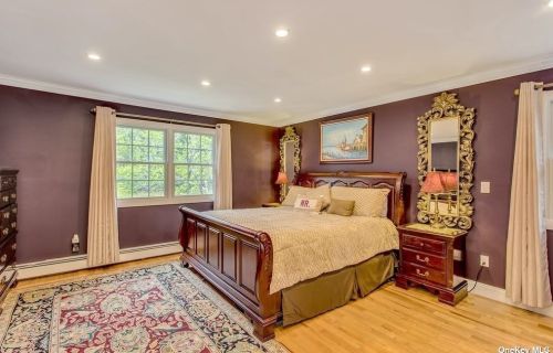 34 Fielding Ave, Huntington Station NY 11746-6731 exterior