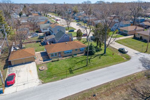 3760 115 Pl, Chicago IL 60655-6201 exterior