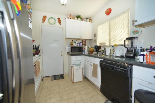 1905 Clayton Way, Concord CA 94519-1786 exterior