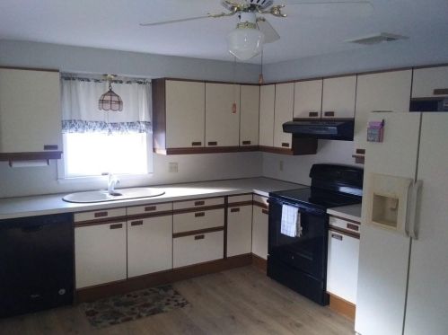 31 Joseph St, Providence RI 02904-1647 exterior